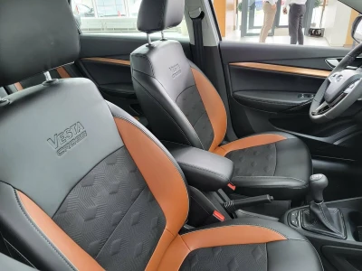 Автомобиль LADA Vesta Cross, 1.6 л, передний привод, МКПП, бензин в наличии в Новосибирске