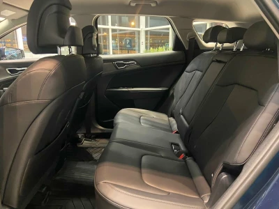 Автомобиль Kia Sportage, 2 л, передний привод, АКПП, бензин в наличии в Краснодаре
