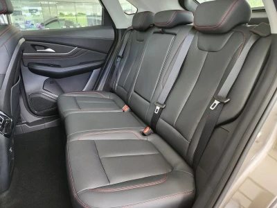 Автомобиль Forthing T5 EVO, 1.5 л, передний привод, Робот, бензин в наличии в Краснодаре