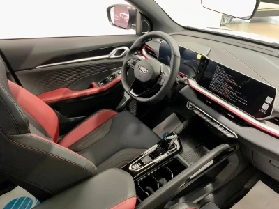 Автомобиль Geely Coolray, 1.5 л, передний привод, Робот, бензин в наличии в Краснодаре