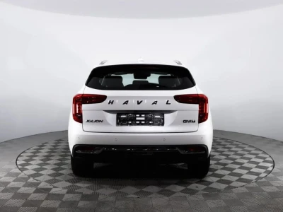 Автомобиль Haval Jolion, 1.5 л, полный привод, Робот, бензин в наличии в Краснодаре