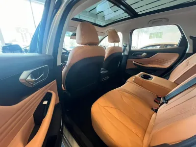 Автомобиль BAIC X75, 1.5 л, передний привод, Робот, бензин в наличии в Екатеринбург
