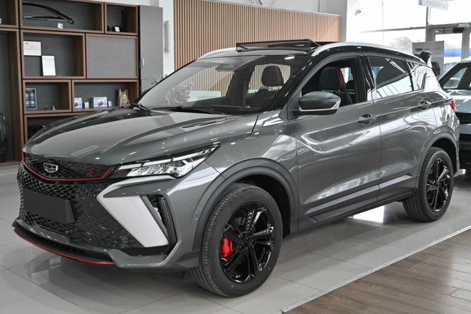 Автомобиль Geely Coolray, 1.5 л, передний привод, Робот, бензин в наличии в Краснодаре