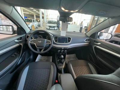 Автомобиль LADA Vesta SW, 1.6 л, передний привод, МКПП, бензин в наличии в Екатеринбург