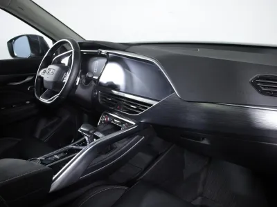 Автомобиль Geely Tugella, 2 л, полный привод, АКПП, бензин в наличии в Новосибирск