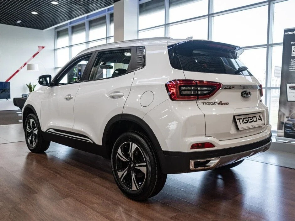 Автомобиль Chery Tiggo 4 Pro, 1.5 л, передний привод, Вариатор, бензин в наличии в Санкт-Петербург