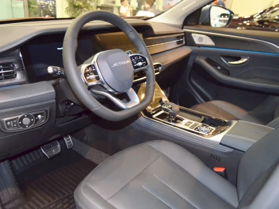 Автомобиль Jetour X90 Plus, 2 л, передний привод, Робот, бензин в наличии в Краснодаре