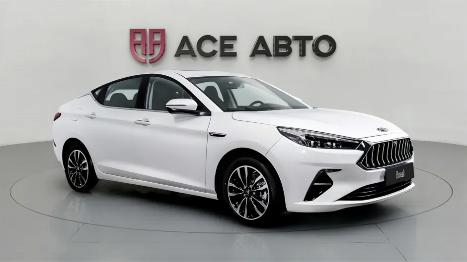 Автомобиль JAC J7, 1.5 л, передний привод, Вариатор, бензин в наличии в Самаре