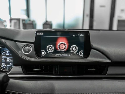 Автомобиль Mazda 6, 2 л, передний привод, АКПП, бензин в наличии в Екатеринбург