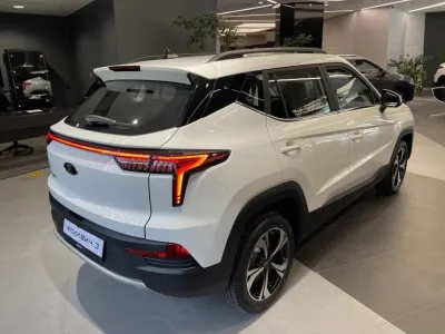 Автомобиль MOSKVICH 3, 1.5 л, передний привод, Вариатор, бензин в наличии в Екатеринбург