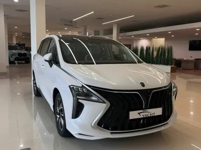 Автомобиль Forthing Yacht, 1.5 л, передний привод, Робот, бензин в наличии в Краснодаре