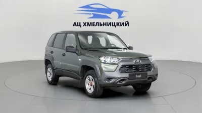 Автомобиль LADA Niva Travel, 1.7 л, полный привод, МКПП, бензин в наличии в Новосибирск