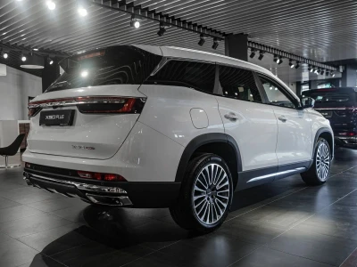 Автомобиль Jetour X90 Plus, 1.6 л, передний привод, Робот, бензин в наличии в Екатеринбург