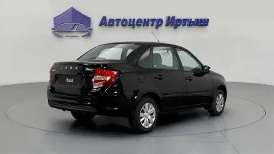 Автомобиль LADA Granta Седан, 1.6 л, передний привод, МКПП, бензин в наличии в Омске