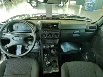 Автомобиль LADA Niva Legend 3D, 1.7 л, полный привод, МКПП, бензин в наличии в Новосибирске