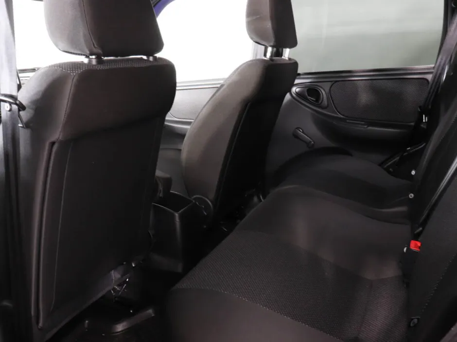Автомобиль LADA Niva Travel, 1.7 л, полный привод, МКПП, бензин в наличии в Самаре
