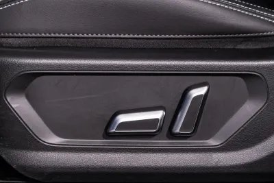 Автомобиль Haval Jolion, 1.5 л, полный привод, Робот, бензин в наличии в Новосибирск