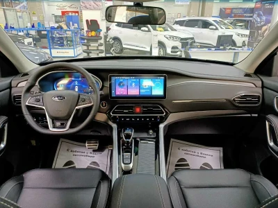 Автомобиль JAC S7, 1.5 л, передний привод, Робот, бензин в наличии в Екатеринбург