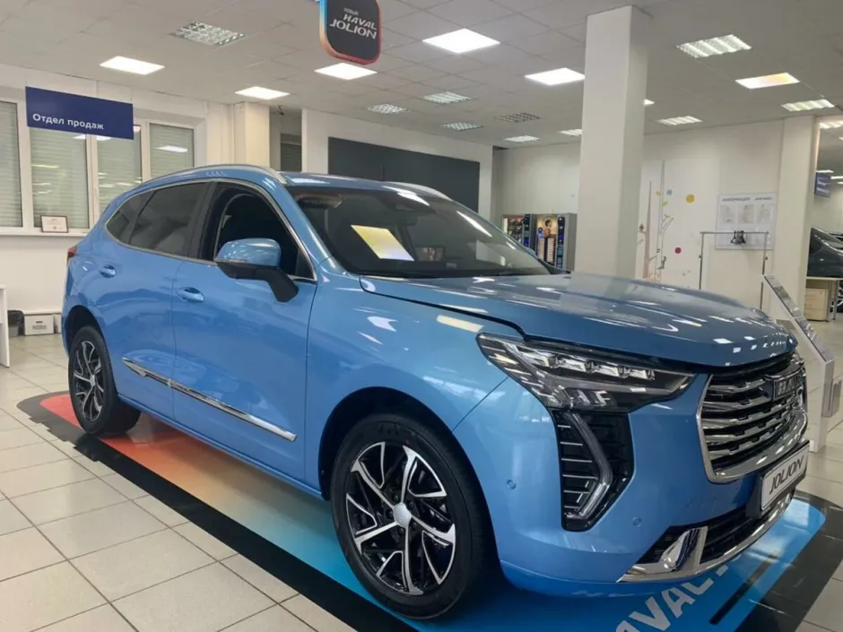 Автомобиль Haval Jolion, 1.5 л, передний привод, Робот, бензин в наличии в Москва