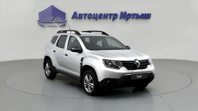 Автомобиль Renault Duster, 1.6 л, передний привод, МКПП, бензин в наличии в Омске