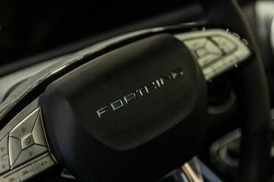 Автомобиль Forthing T5 EVO, 1.5 л, передний привод, Робот, бензин в наличии в Краснодаре