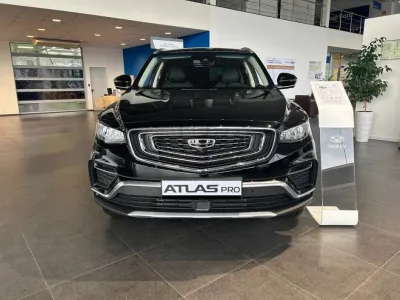 Автомобиль Geely Atlas Pro, 1.5 л, полный привод, Робот, бензин в наличии в Тюмени