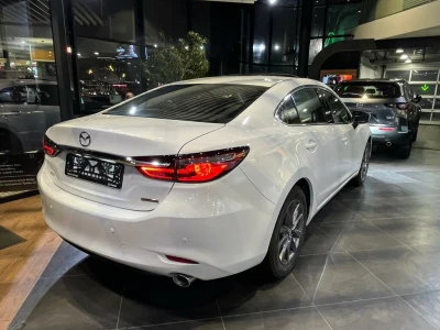 Автомобиль Mazda 6, 2 л, передний привод, АКПП, бензин в наличии в Екатеринбург