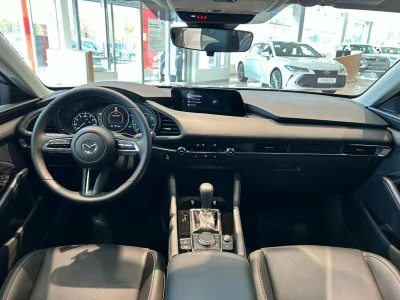 Автомобиль Mazda 3, 2 л, передний привод, АКПП, бензин в наличии в Краснодаре