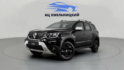 Автомобиль Renault Duster, 1.6 л, полный привод, МКПП, бензин в наличии в Новосибирск