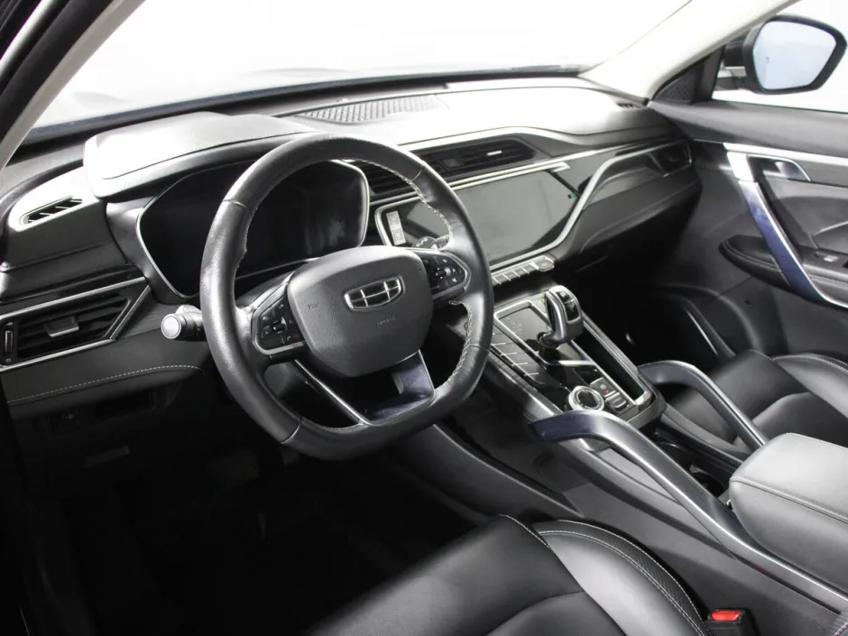 Автомобиль Geely Atlas Pro, 1.5 л, полный привод, Робот, бензин в наличии в Самаре