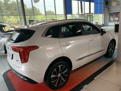 Автомобиль Haval Jolion, 1.5 л, полный привод, Робот, бензин в наличии в Краснодаре