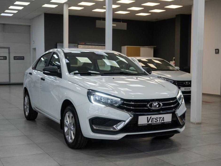 Автомобиль LADA Vesta, 1.6 л, передний привод, МКПП, бензин в наличии в Краснодаре