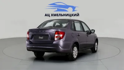 Автомобиль LADA Granta Седан, 1.6 л, передний привод, МКПП, бензин в наличии в Новосибирск