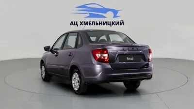 Автомобиль LADA Granta Седан, 1.6 л, передний привод, МКПП, бензин в наличии в Новосибирск