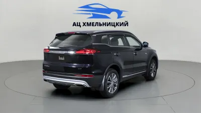 Автомобиль Geely Atlas Pro, 1.5 л, полный привод, Робот, бензин в наличии в Новосибирск