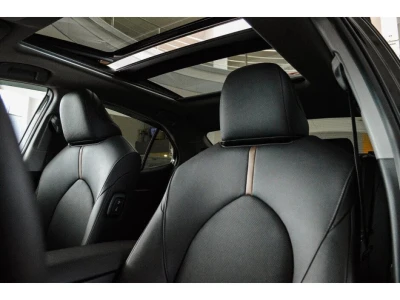 Автомобиль Toyota Camry, 2.5 л, передний привод, АКПП, бензин в наличии в Тюмени