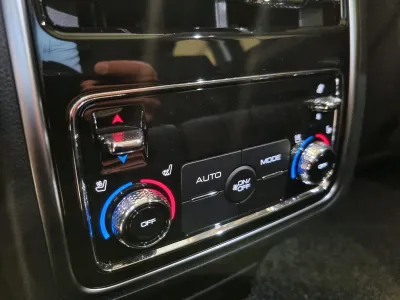 Автомобиль Tank 500, 2 л, полный привод, АКПП, гибрид в наличии в Тюмени