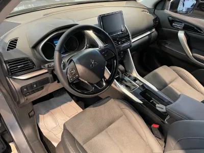 Автомобиль Mitsubishi Eclipse Cross, 1.5 л, полный привод, Вариатор, бензин в наличии в Краснодаре