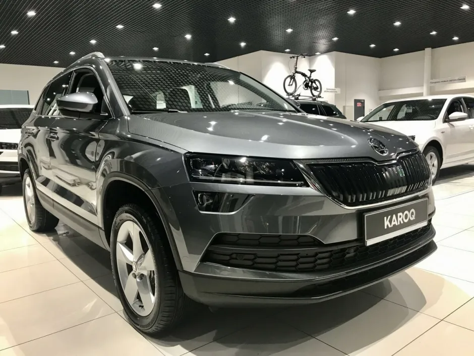 Автомобиль Skoda Karoq, 1.4 л, полный привод, Робот, бензин в наличии в Санкт-Петербург