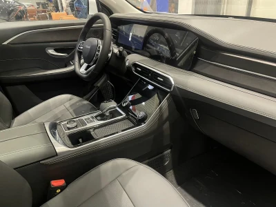 Автомобиль Jetour X90 Plus, 2 л, передний привод, Робот, бензин в наличии в Екатеринбург