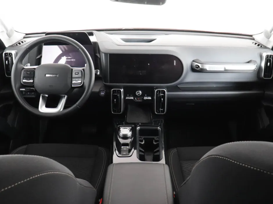 Автомобиль Haval Dargo, 2 л, полный привод, Робот, бензин в наличии в Самаре