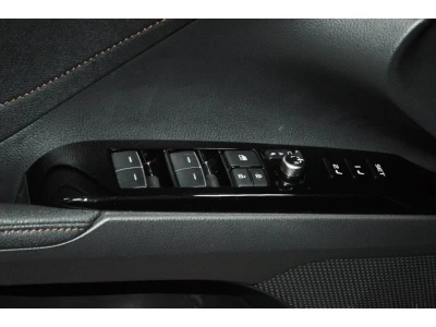 Автомобиль Toyota Camry, 2.5 л, передний привод, АКПП, бензин в наличии в Тюмени