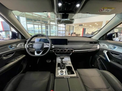 Автомобиль Jetour X70 PLUS, 1.6 л, передний привод, Робот, бензин в наличии в Краснодаре