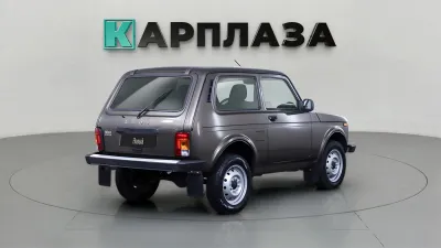 Автомобиль LADA Niva Legend 3D, 1.7 л, полный привод, МКПП, бензин в наличии в Кемерово