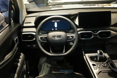 Автомобиль Geely Okavango, 1.5 л, передний привод, Робот, бензин в наличии в Краснодаре
