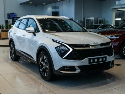 Автомобиль Kia Sportage, 2 л, передний привод, АКПП, бензин в наличии в Краснодаре