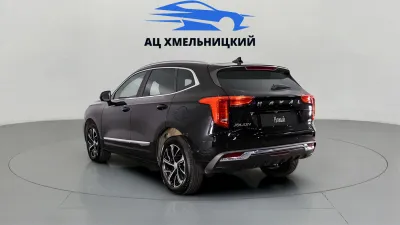 Автомобиль Haval Jolion, 1.5 л, полный привод, Робот, бензин в наличии в Новосибирск