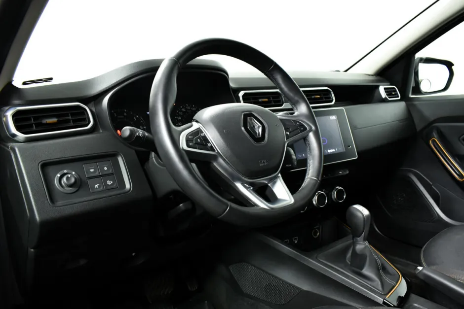 Автомобиль Renault Duster, 1.3 л, полный привод, Вариатор, бензин в наличии в Самаре