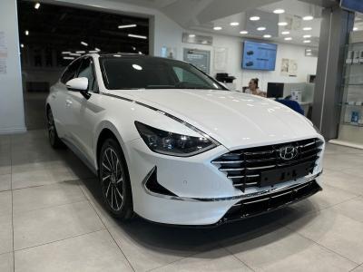 Автомобиль Hyundai Sonata, 2.5 л, передний привод, АКПП, бензин в наличии в Краснодаре