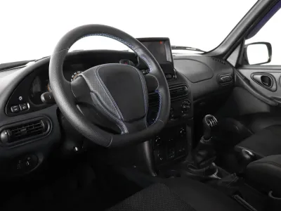 Автомобиль LADA Niva Travel, 1.7 л, полный привод, МКПП, бензин в наличии в Кемерово